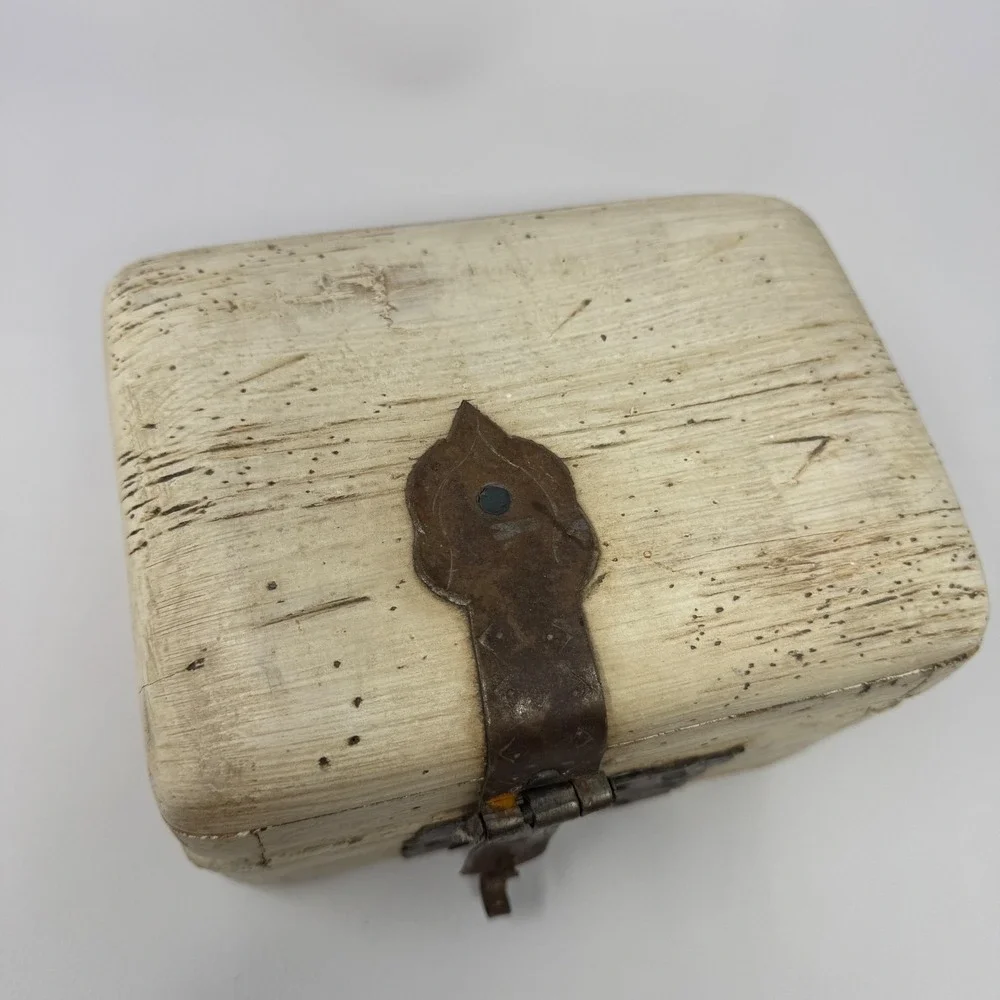 Vintage Wood Cigar Box Locking Hasp NORMA Hinges Distressed No Key 8in